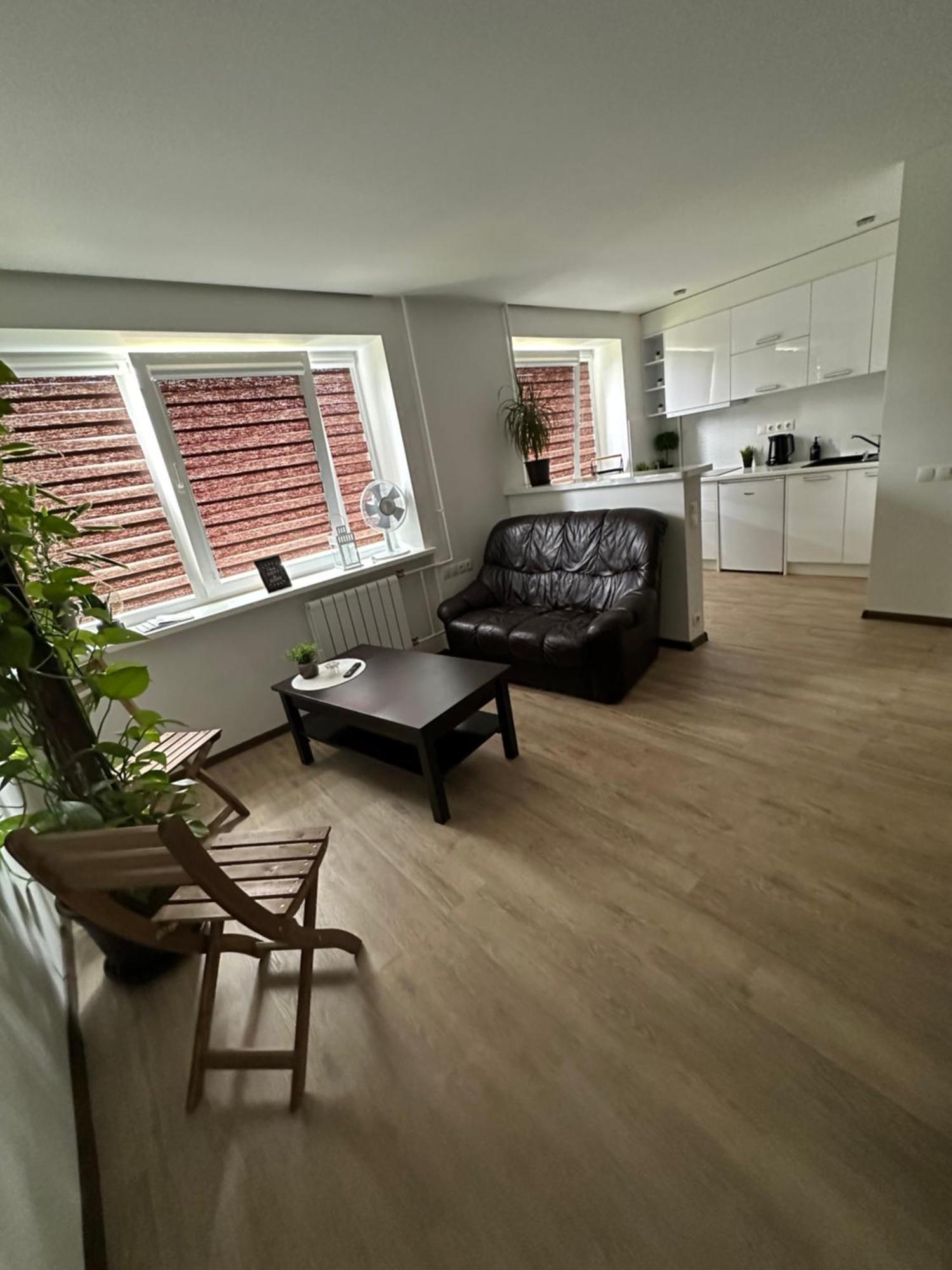 Studio apartment Valmiera Esterno foto